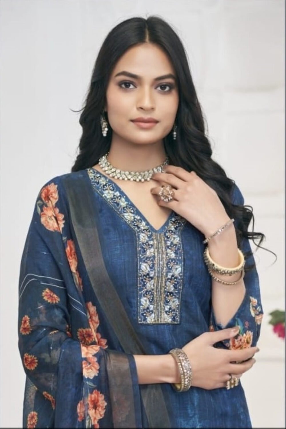 timeless mix of elegance and modern charm, making it a favorite pick for festive and special occasions