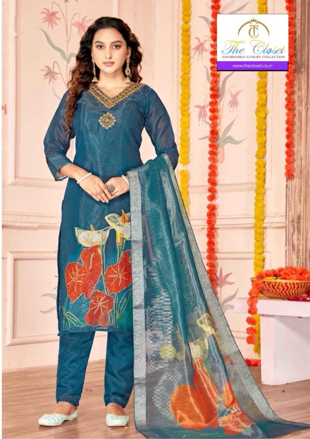 Beautiful Women’s Suit Set designed with Elegant Machine Embroidery Work