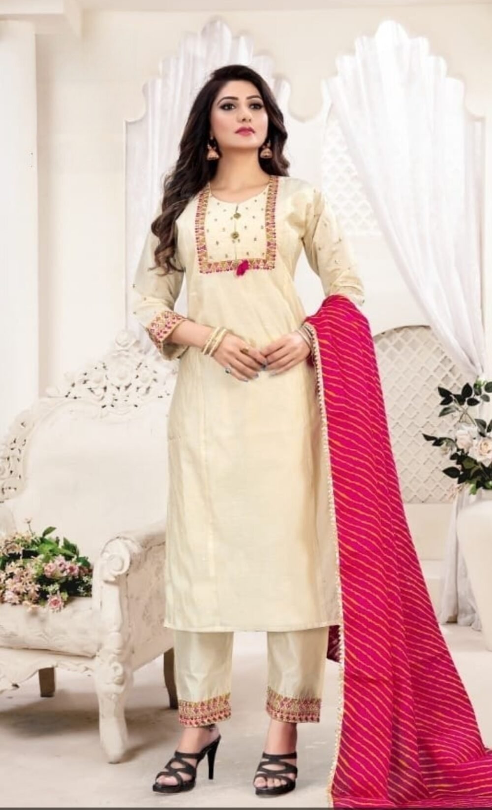 Elegant Women’s Suit Set Adorned with Embroidery on the Neck