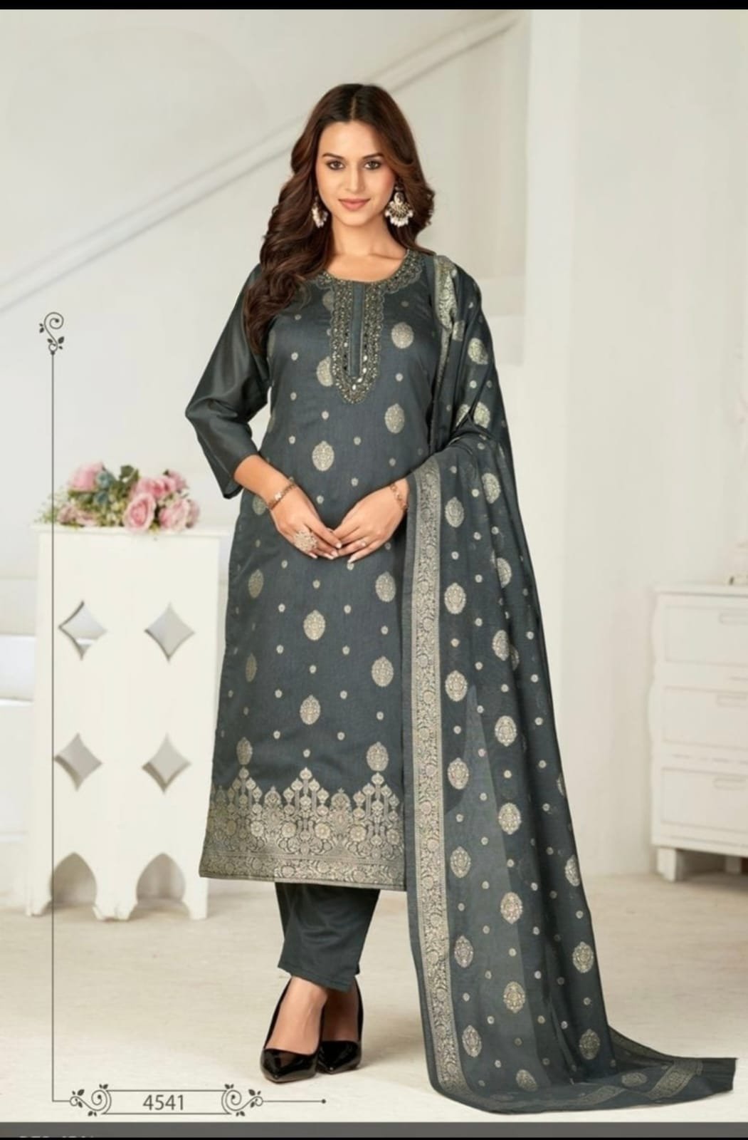 A Touch of Silk, A Hint of Grace - Perfect for Every Special Moment