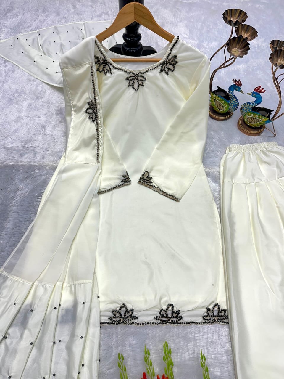Heavy Embroidered Crepe Kurta Set for Women with Farsi Salwar & Dupatta | Party Wear 3 Piece Suit - Image 2