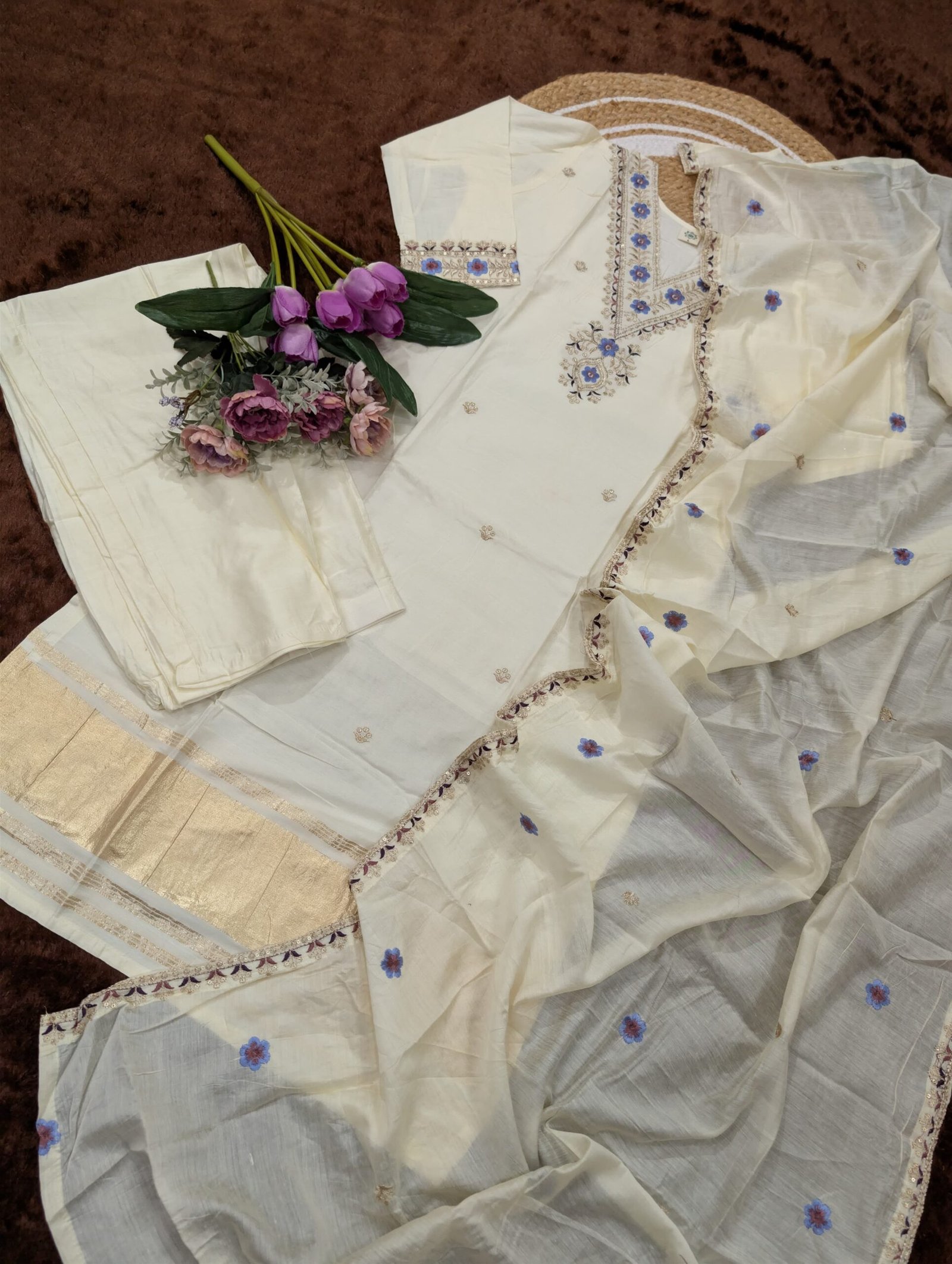 Pure Lagdi Chanderi Embroidered Kurta Set with Chanderi Cotton Dupatta - Image 2