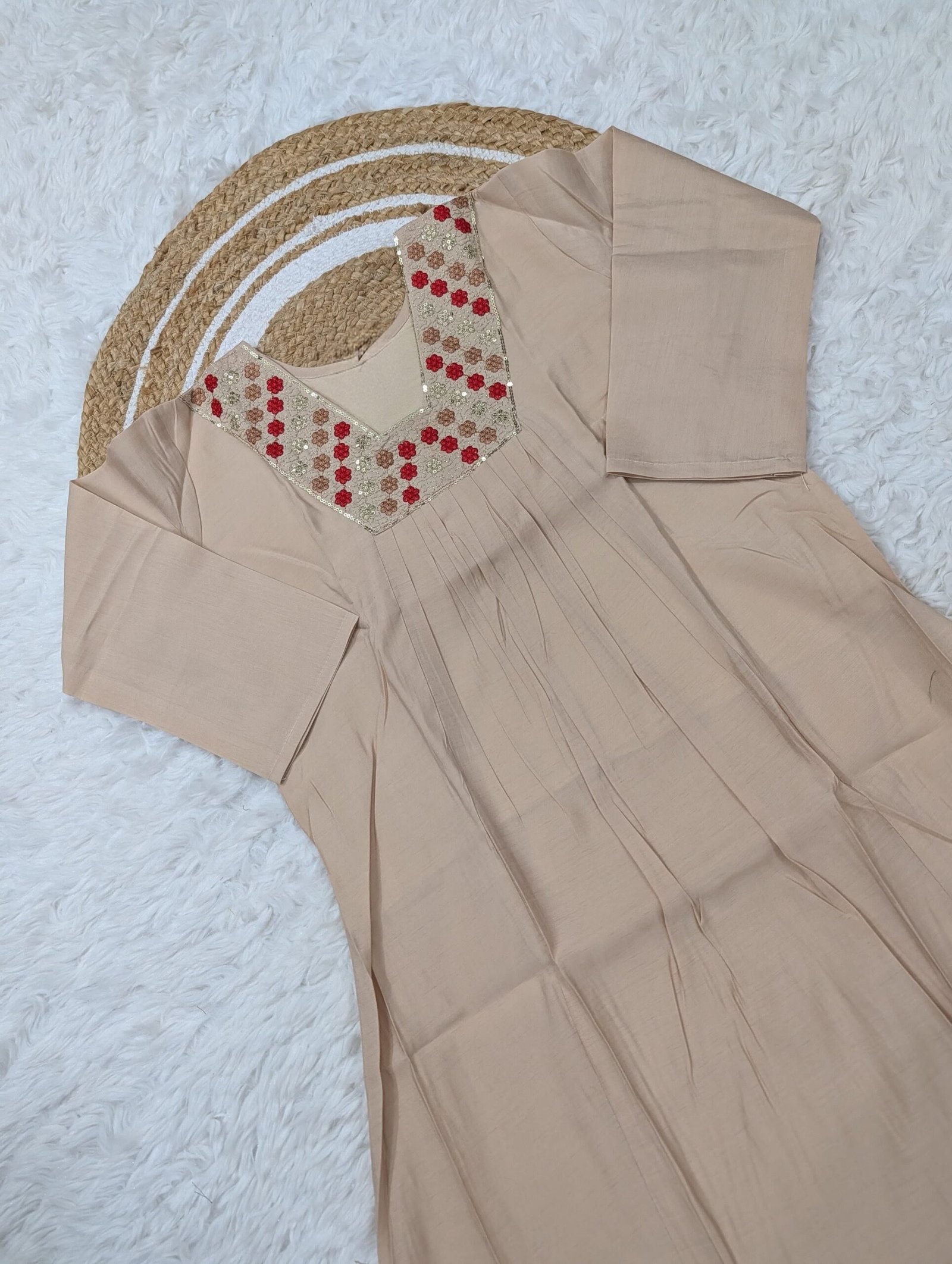 Royal Grace Pure Viscose Chanderi Silk Kurta Set with Zari Dupatta - Image 3