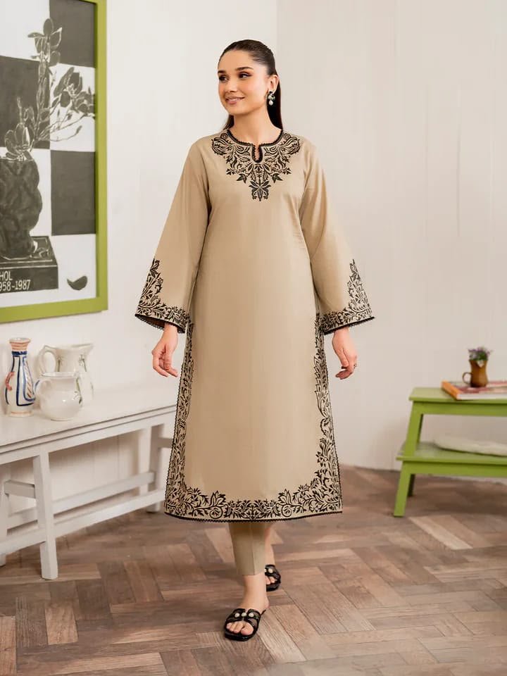 Pakistani Printed Cotton Kurti Set with Embroidered Neck & Dupatta for Women - Image 2
