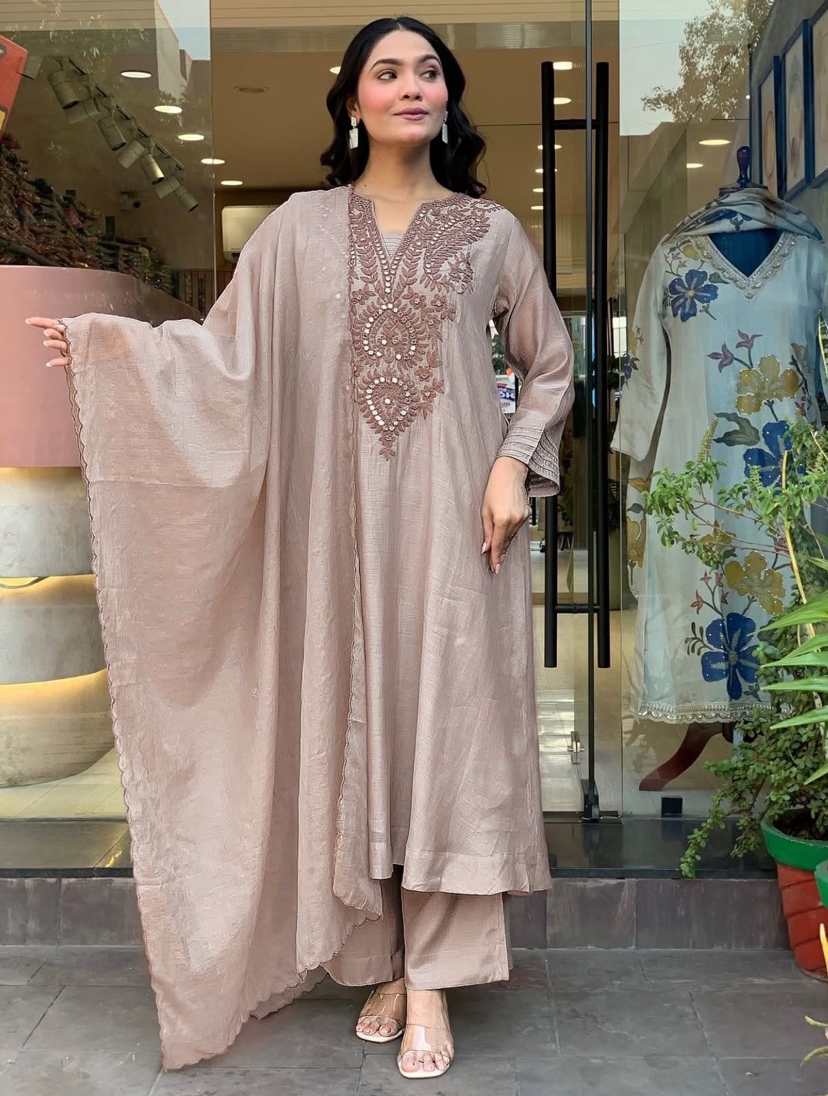 Premium Roman Silk Embroidered Kurta Pant Set with Chanderi Silk Dupatta for Women - Image 5