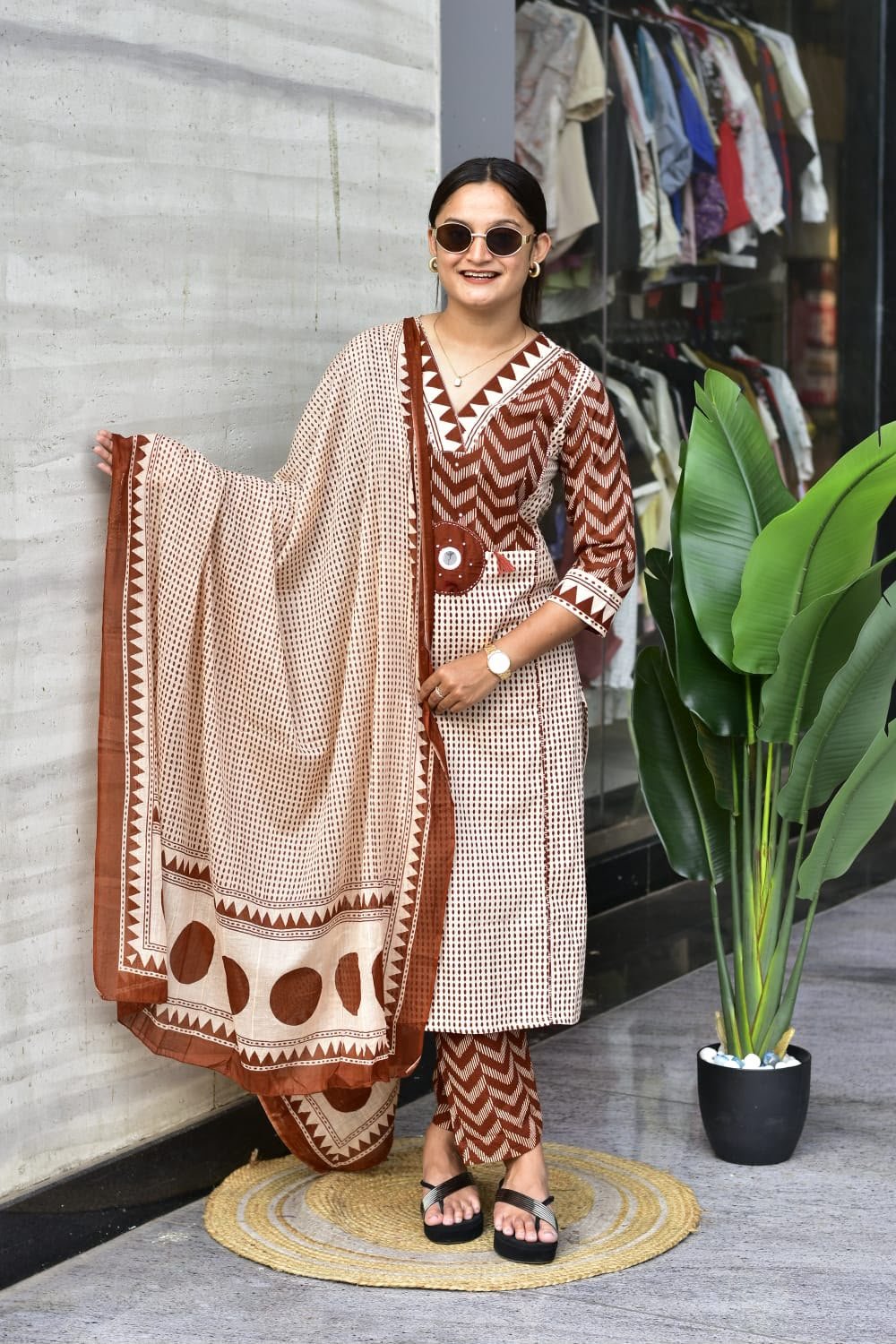 Premium Jaipur Cotton Kurti Set with Pant & Dupatta for Women | Handwork Ethnic Wear - Image 5